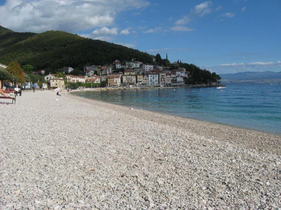 Apartments Near The Beach, With Terraces And Seaview At House B. Mošćenička Draga 外观 照片